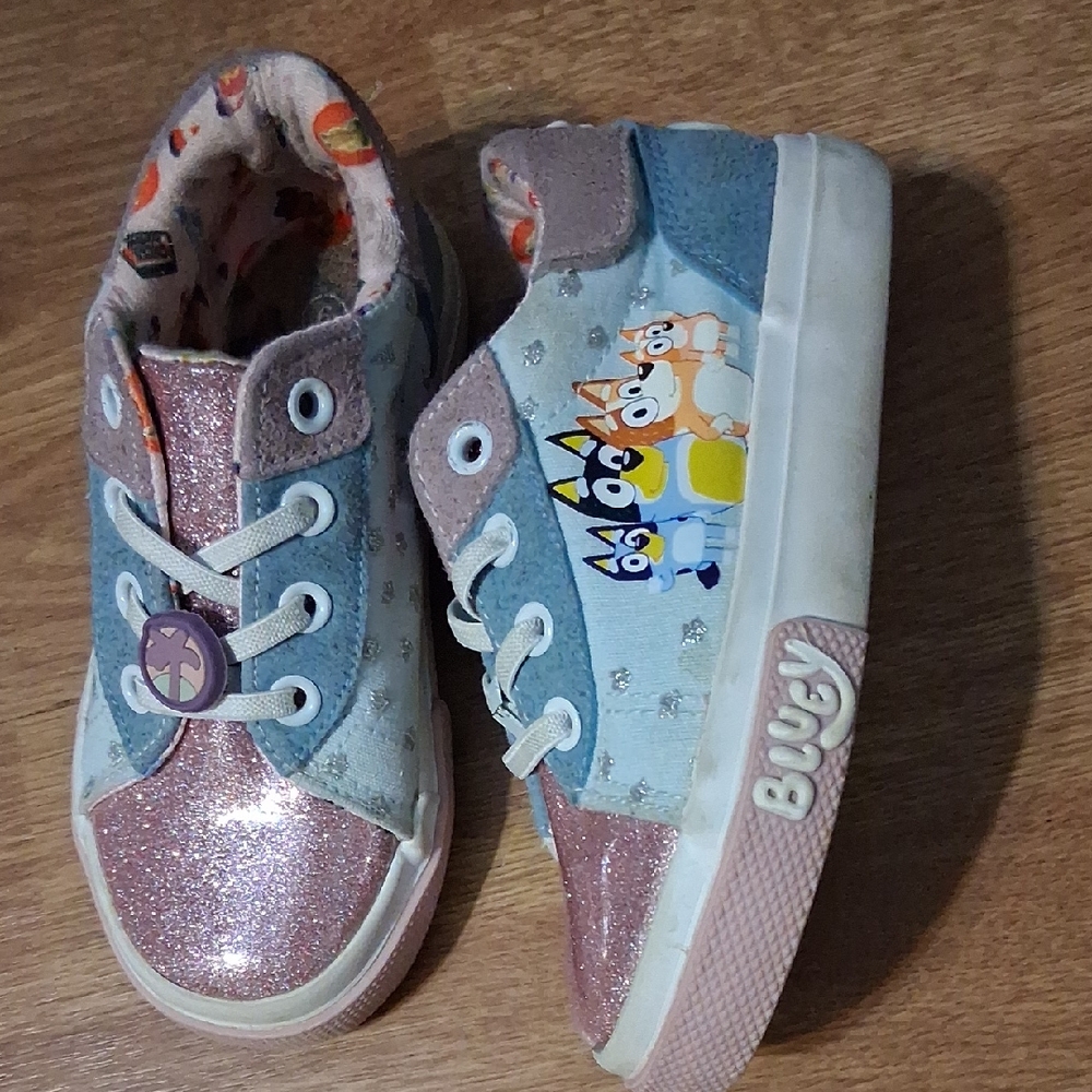 🛍 Bluey Slip On Glittery Sneakers
